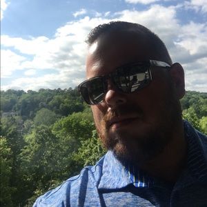 Meet your Posher, Robert